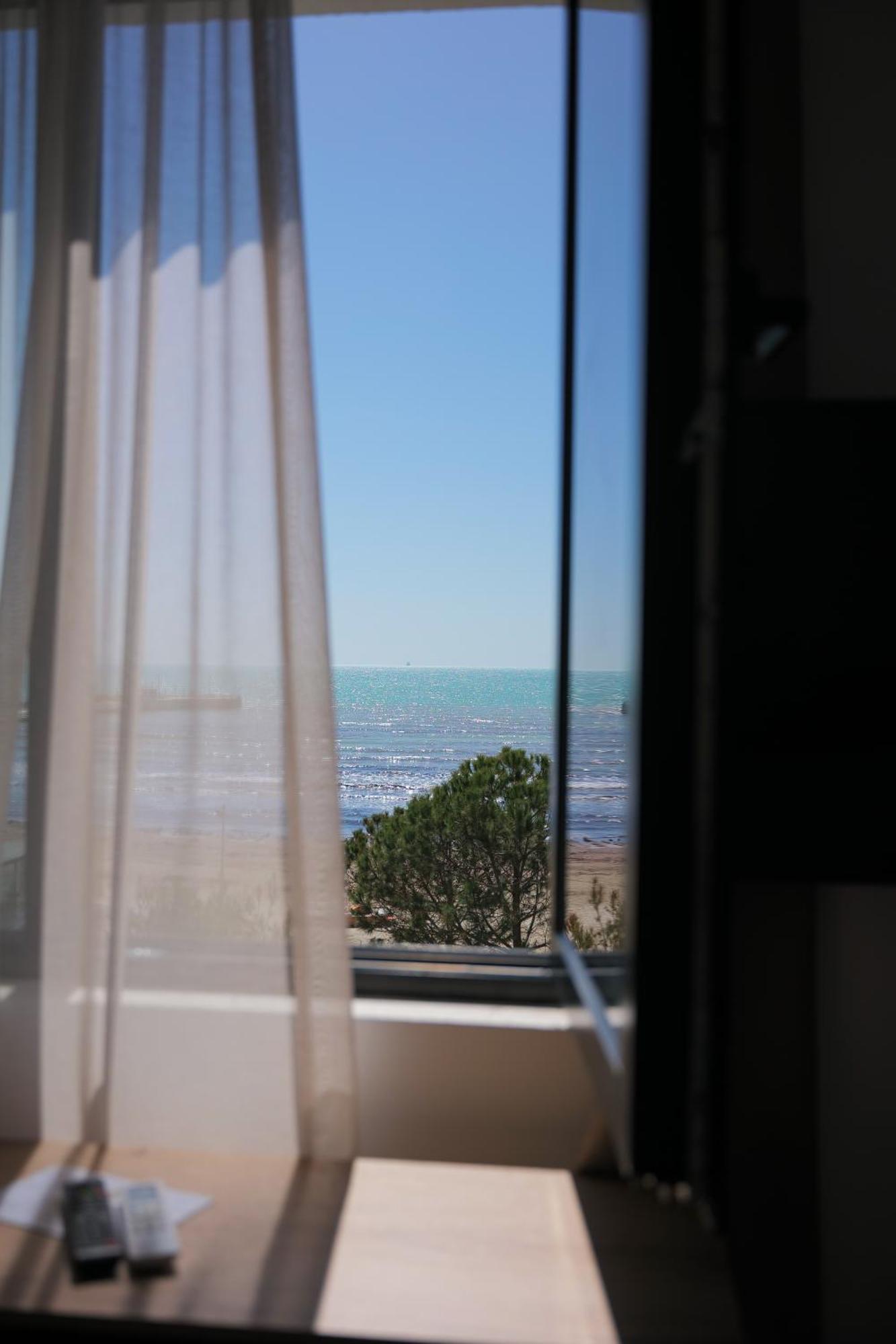 Afa Hotel Durrës Exterior foto